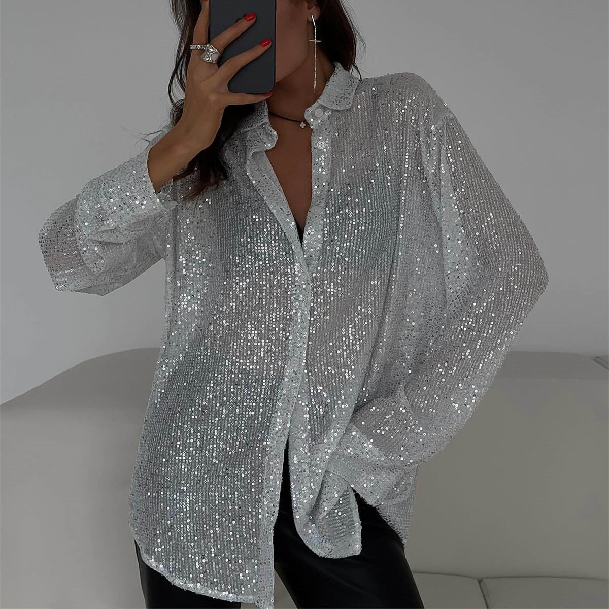 Blusa de Lentejuelas con Manga Larga y Cuello Clásico