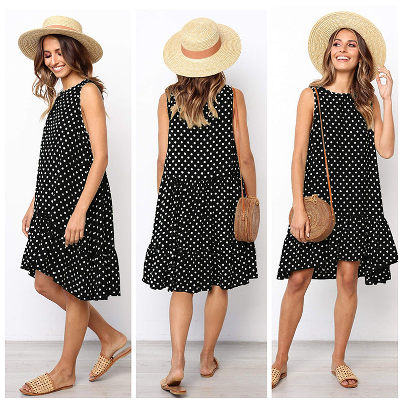 Tasana – Vestido Línea A de Verano con Bajo Fruncido y Estampado de Lunares