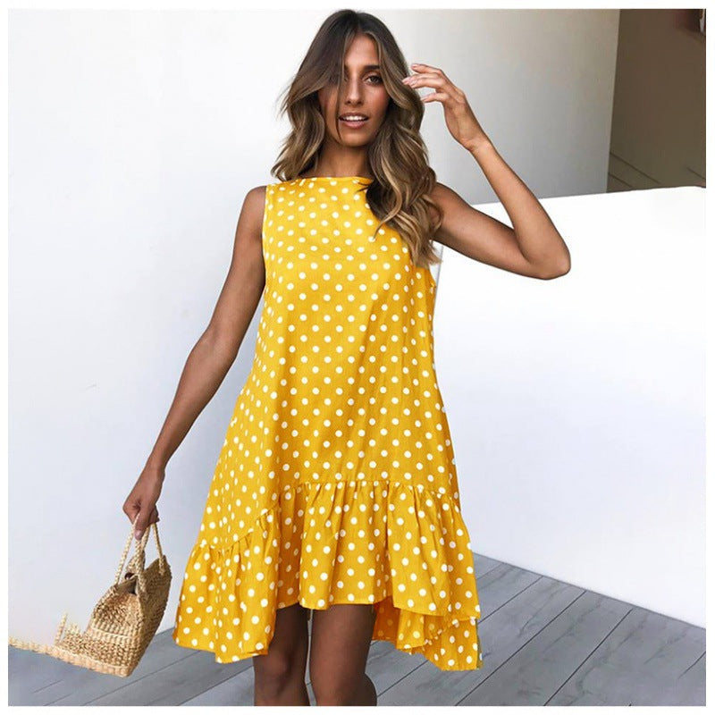 Tasana – Vestido Línea A de Verano con Bajo Fruncido y Estampado de Lunares