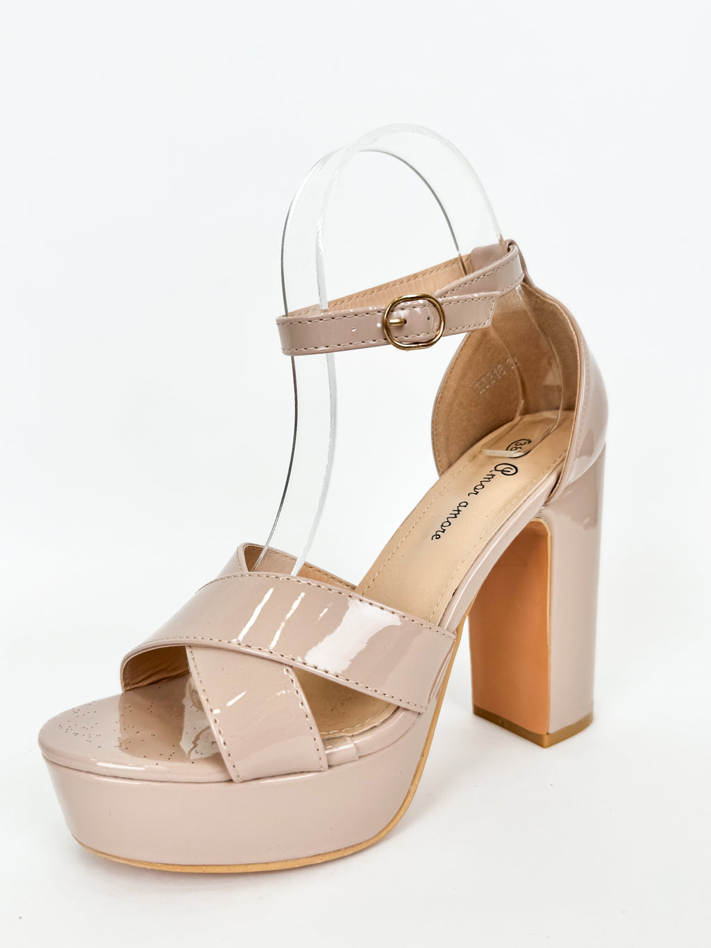 Sandalia Plataforma Charol Nude