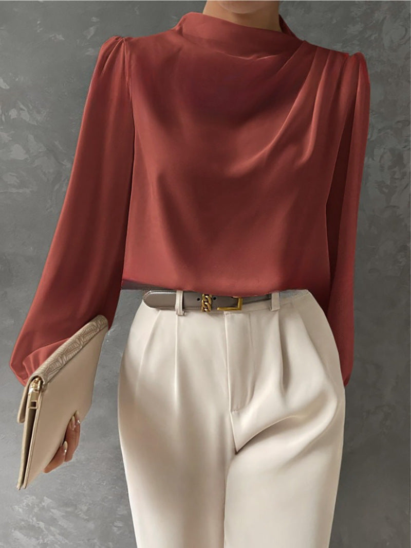 Blusa Elegante Drapeada de Cuello Alto y Manga Larga