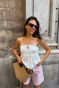 Top Blanco con Lazada Central y Tirantes Regulables