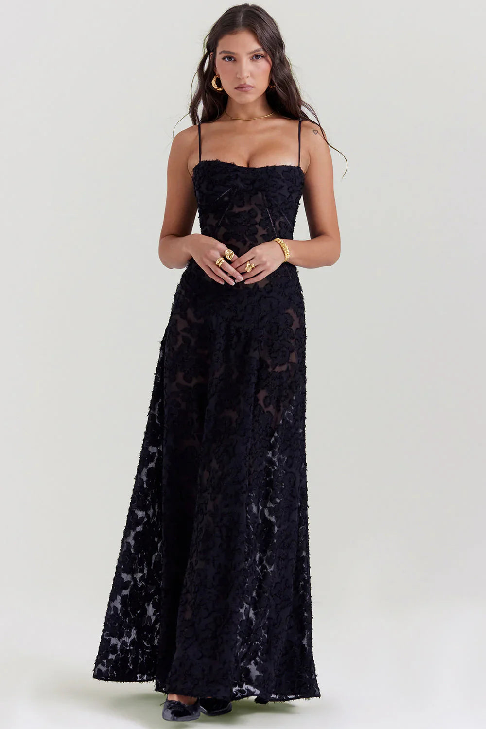 Vestido Boutique Maxi con Encaje de Inspiración Vintage y Estampado Floral Romántico