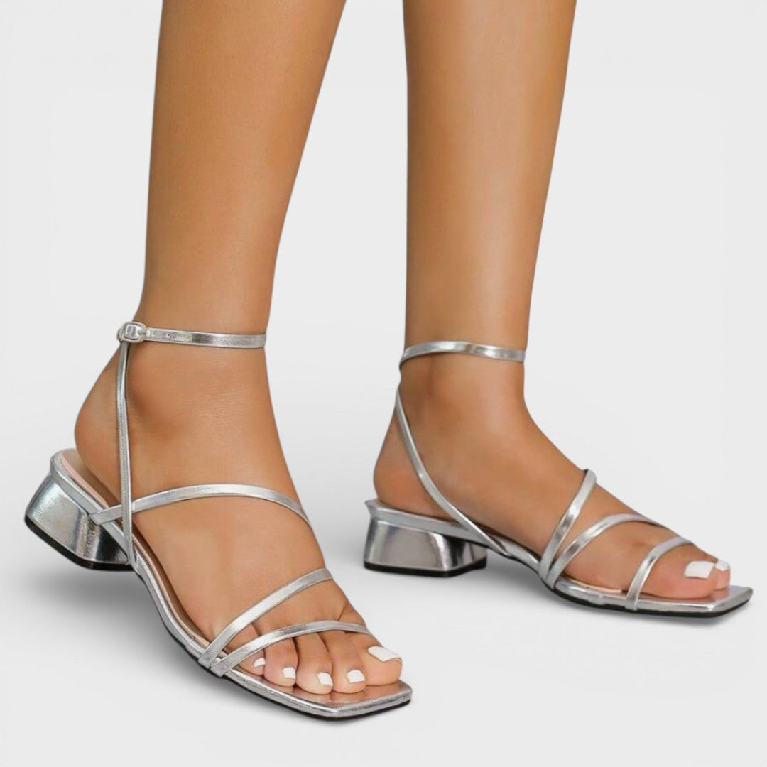 Sandalias Tacón Grueso Doradas
