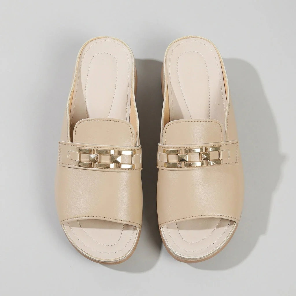 Sandalias Tipo Zueco Hebilla Dorada
